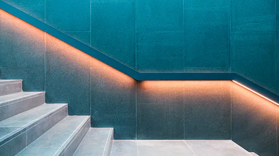 Treppenbeleuchtung mit LED-Streifen